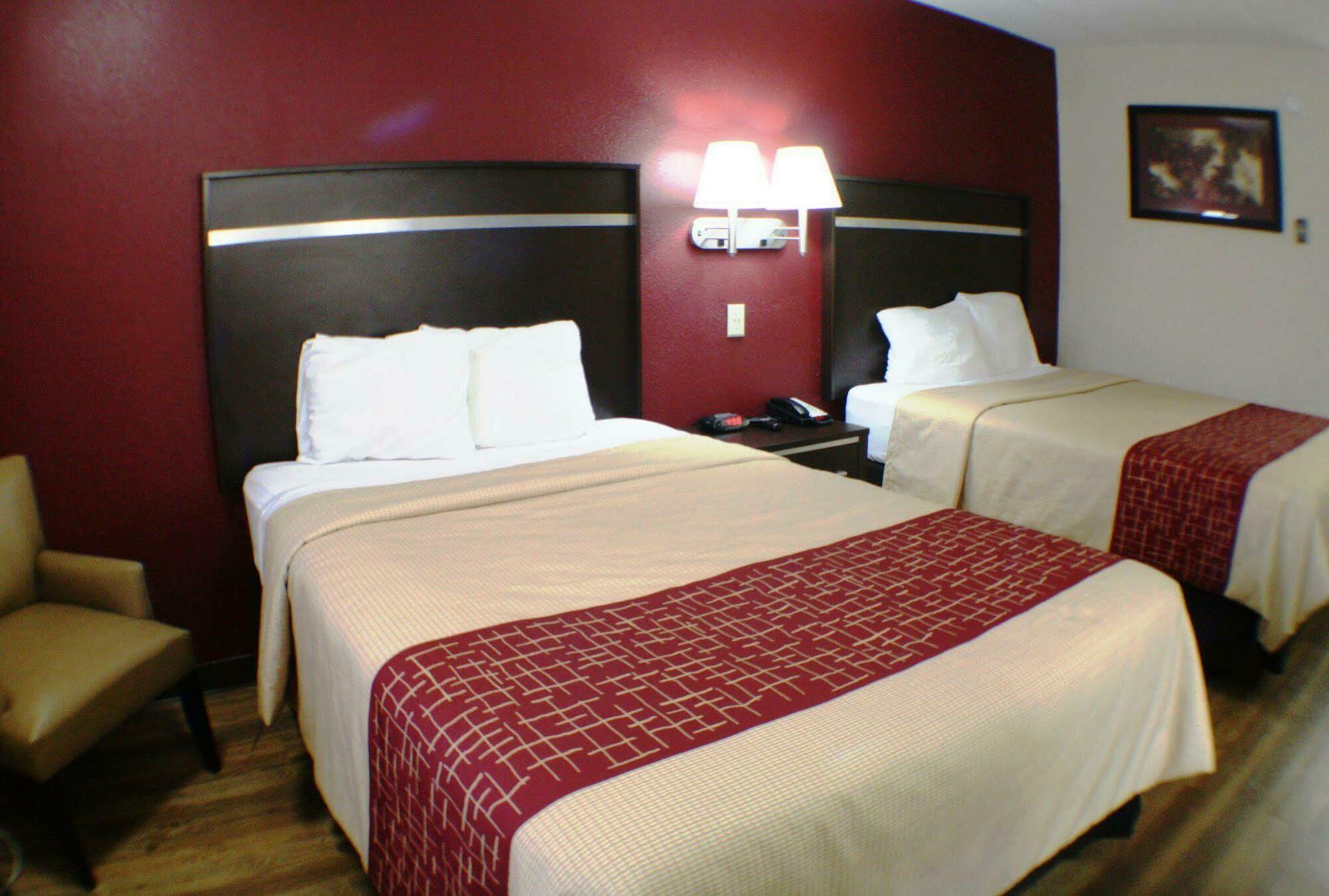 Red Roof Inn Plus+ Nashville Fairgrounds Bagian luar foto